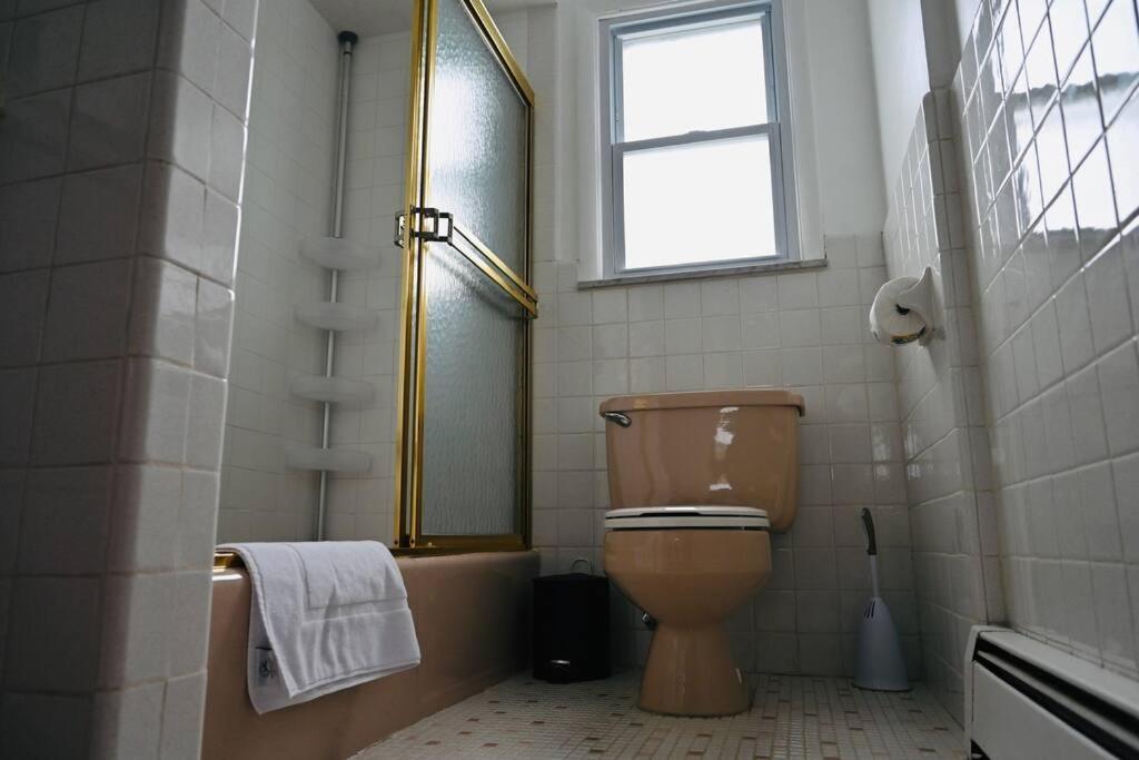 Bright & Cozy 2Nd Floor Apartment Close To Nyc Bloomfield Zewnętrze zdjęcie