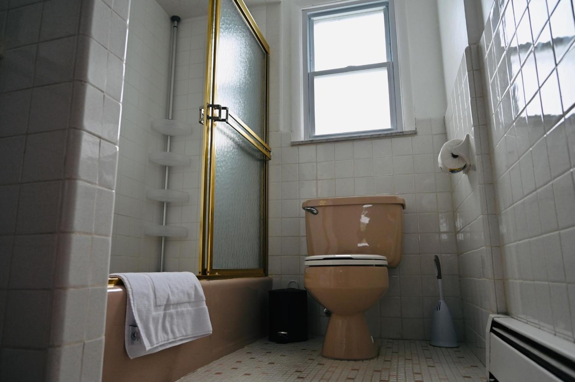 Bright & Cozy 2Nd Floor Apartment Close To Nyc Bloomfield Zewnętrze zdjęcie