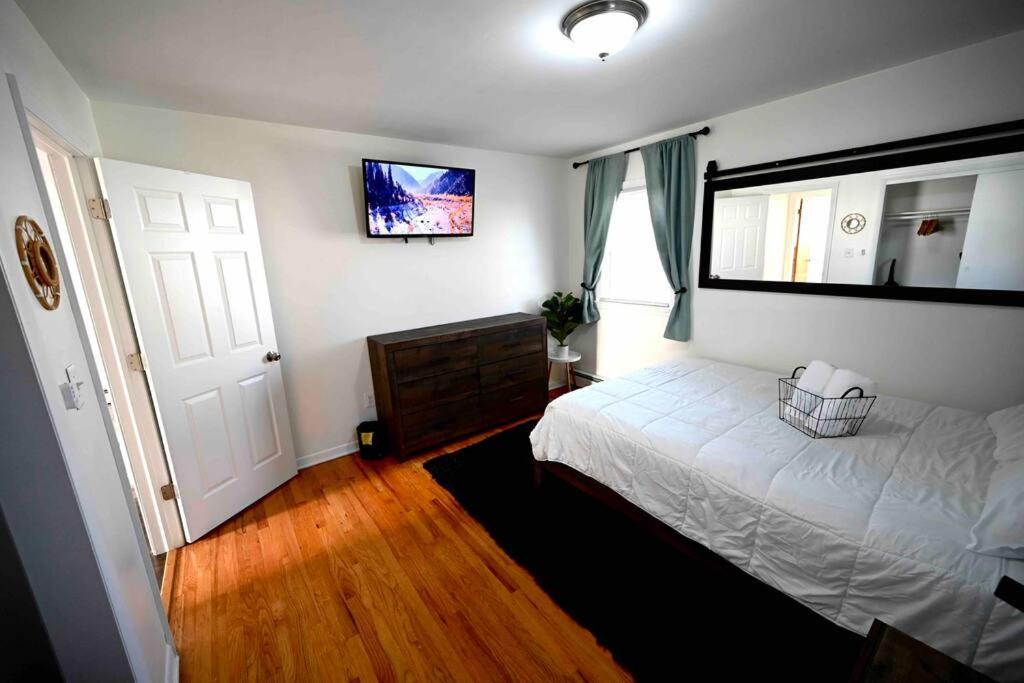 Bright & Cozy 2Nd Floor Apartment Close To Nyc Bloomfield Zewnętrze zdjęcie