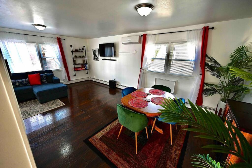 Bright & Cozy 2Nd Floor Apartment Close To Nyc Bloomfield Zewnętrze zdjęcie